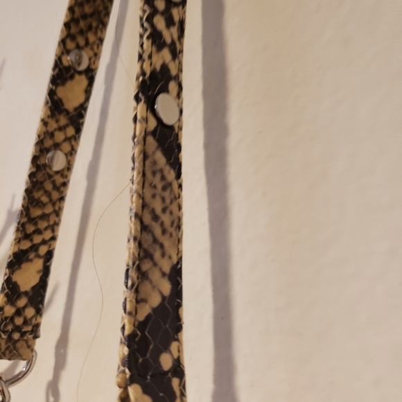 REBECCA MINKOFF Snakeskin Emb. LTR Messenger-NWOT - Picture 6 of 8